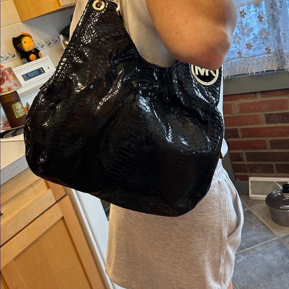 Michael Kors Black and Gold Textured Bag
